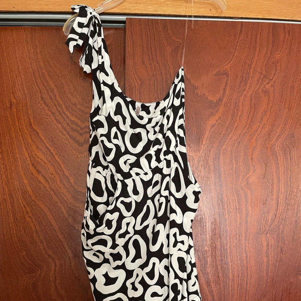 Audrey 3+1 tie one shoulder dress W/POCKETS!